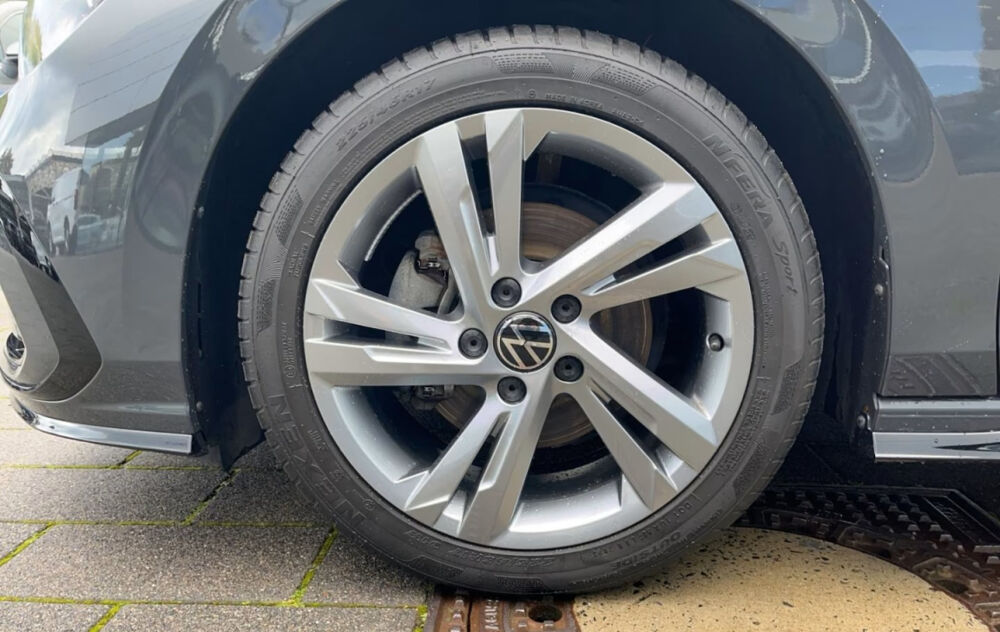 Golf 1.5 eTSI 150 DSG7 R-Line 2024 occasion 85600 Montaigu
