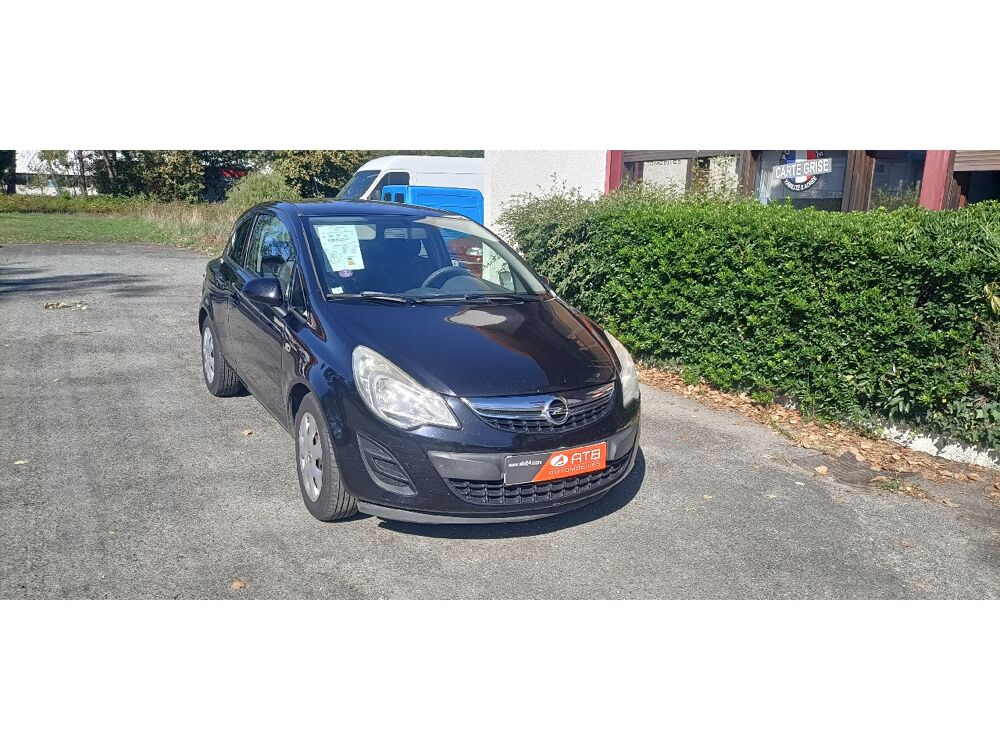 Corsa 1.4 - 100 ch Twinport Color Edition 2012 occasion 40990 Saint-Paul-l&egrave;s-Dax