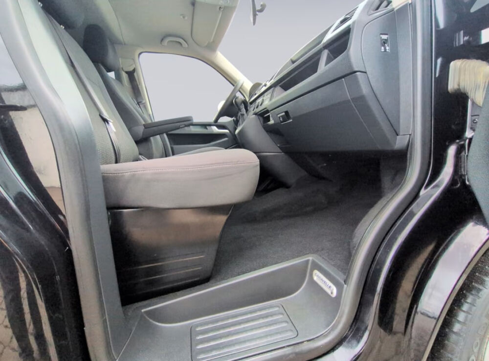 Caravelle 2.0 TDI 150 DSG7 2016 occasion 85600 Montaigu