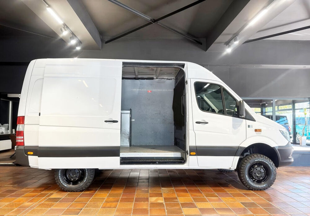 Sprinter SPRINTER 314 CDI ALLRAD 4X4 L2H2 2017 occasion 85600 Montaigu