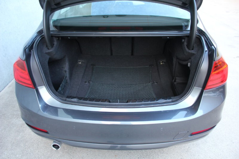S&eacute;rie 3 316i 136ch SIEGCHAUF/REGVIT/PARKSENSOR/GPS/XENON/JA/GAR12MOI 2015 occasion 59280 Armenti&egrave;res