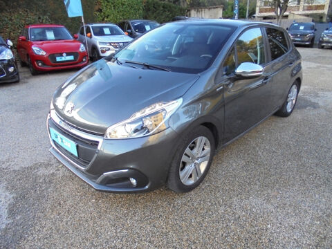 Peugeot 208 82ch Style 2017 occasion Bagnols-sur-Cèze 30200