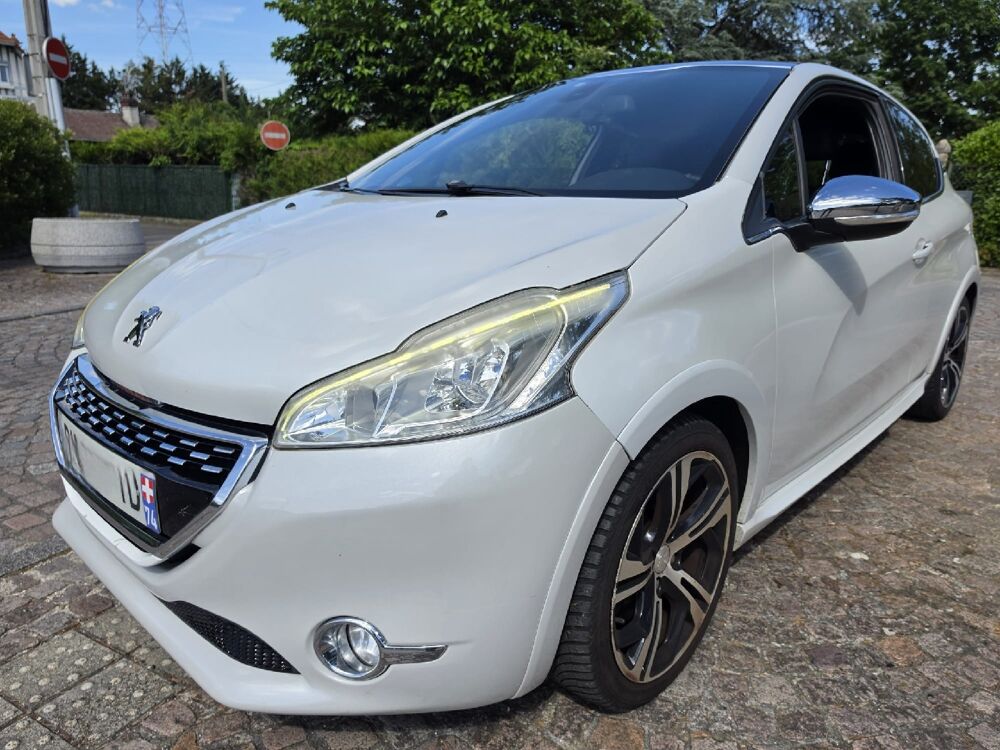 208 1.6 THP 200ch BVM6 GTi 2014 occasion 78300 Poissy