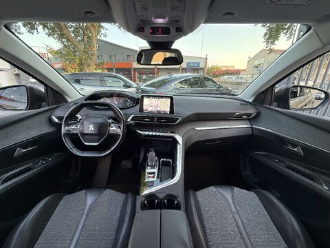 3008 1.2 Puretech 130ch EAT6 Allure 2018 occasion 30000 N&icirc;mes