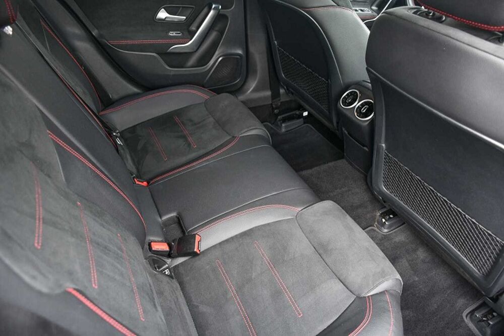 Classe A 180 d 2.0 Auto. Pack AMG CAM/REGVIT/PARKSENSOR/GPS/1MAIN/GAR 2020 occasion 59280 Armenti&egrave;res