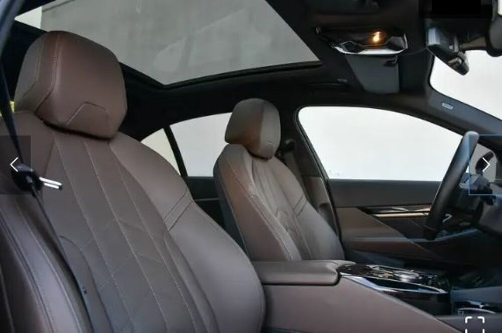 i5 eDrive40 340ch M Sport TOITPANO/AFFICHTETHAUT/ATTACHREM/HAR 2023 occasion 59280 Armenti&egrave;res
