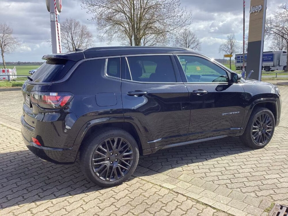 Compass 1.3 PHEV T4 240 ch 4xe eAWD S 2022 occasion 85600 Montaigu
