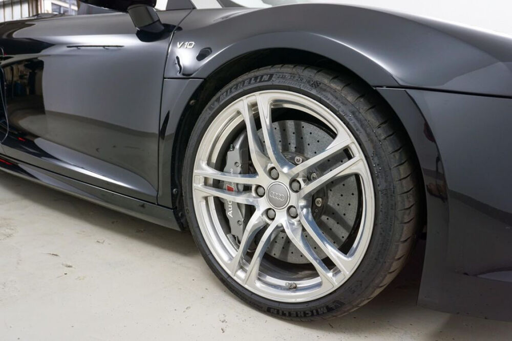 R8 Spyder V10 5.2 FSI 525 Quattro S tronic 7 2013 occasion 85600 Montaigu