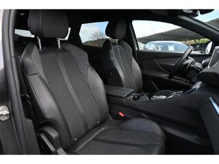 3008 Hybrid 225 e-EAT8 GT Line 2020 occasion 63800 Cournon-d'Auvergne