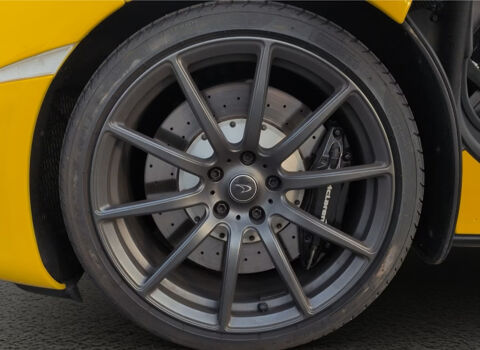 MP4-12C McLaren Spider MP4 12C V8 3.8 625 ch 2014 occasion 85600 Montaigu