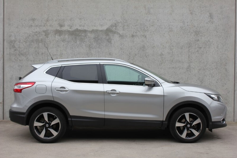 Qashqai 1.2 DIG-T 115ch Acenta TOITPANO/CAM/REGVIT/PARKSENSOR/BLTH/G 2014 occasion 59280 Armenti&egrave;res