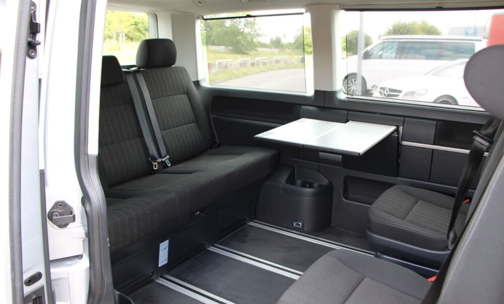 MULTIVAN Multivan 2.0 TDI 150 DSG7 Comfortline 2016 occasion 85600 Montaigu