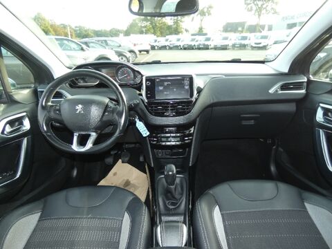 2008 1.2 PureTech 110ch S et S BVM5 Allure 2015 occasion 56700 Merlevenez