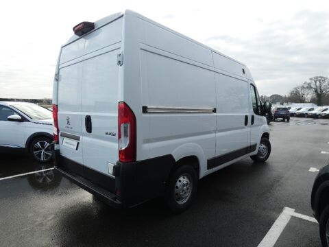 Boxer L2H2 BLUEHDI 140 S et S ASPHALT 2020 occasion 56700 Merlevenez