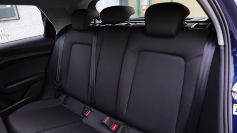 A1 25 TFSI 95ch CARPLAY/REGVIT/PARKSENSOR/GPS/GAR12MOIS 2023 occasion 59280 Armenti&egrave;res