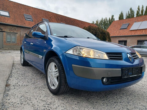 Renault megane ii estate (1.6 16V 110ch SEMICUIR/CLIM/JA16/GAR6M)