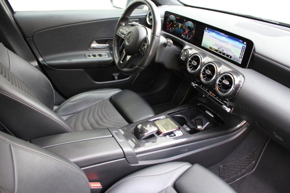 Classe A 180 d Auto. SEMICUIRCHAUF/CAM/ATTACHREM/PARKSENSOR/GAR12MOIS 2019 occasion 59280 Armenti&egrave;res