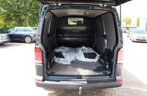 Transporter Combi TRANSPORTER 6.1 2.0 TDI 150 2022 occasion 85600 Montaigu