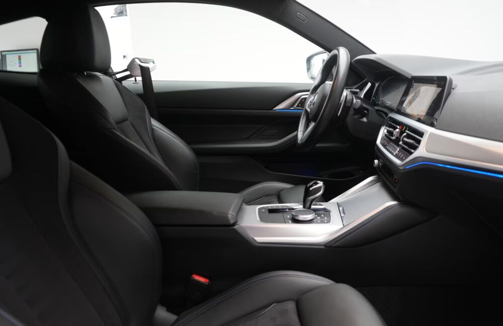 S&eacute;rie 4 Coup&eacute; 430d xDrive 286 ch M Sport 2022 occasion 85600 Montaigu