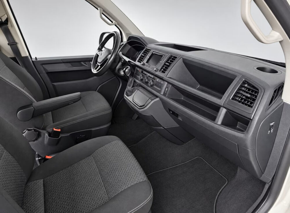 MULTIVAN Multivan 2.0 TDI 150 DSG7 4Motion 2016 occasion 85600 Montaigu