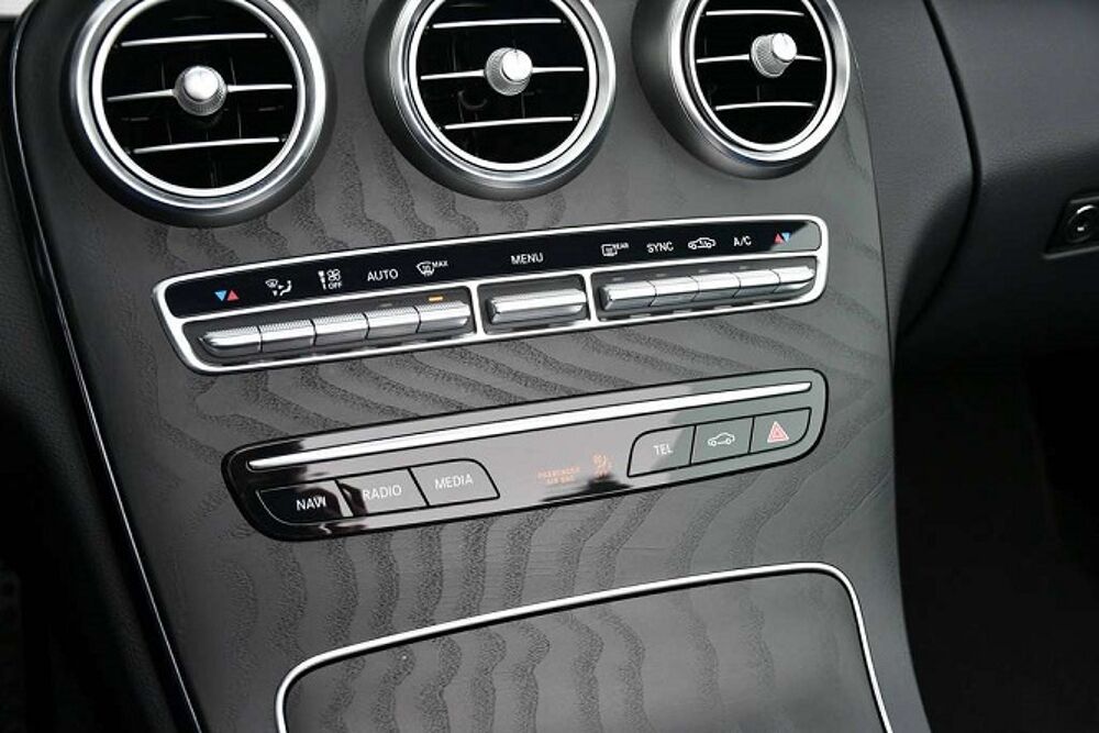 Classe C 200 9G-Tronic Pack AMG CAM360/CUIRCHAUF/REGVIT/SIEGELEC/GAR1 2019 occasion 59280 Armenti&egrave;res