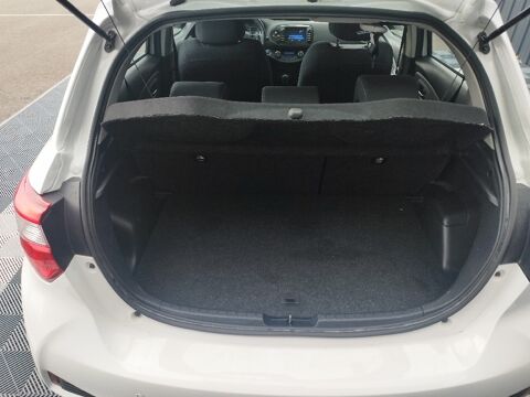Yaris 100h France 2018 occasion 56700 Merlevenez