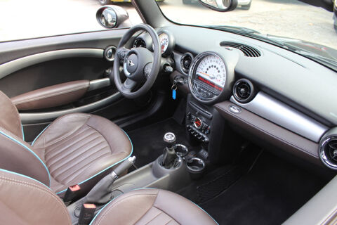Cooper Cabriolet 122 ch Edition Limit&eacute;e Highgate 2014 occasion 85600 Montaigu
