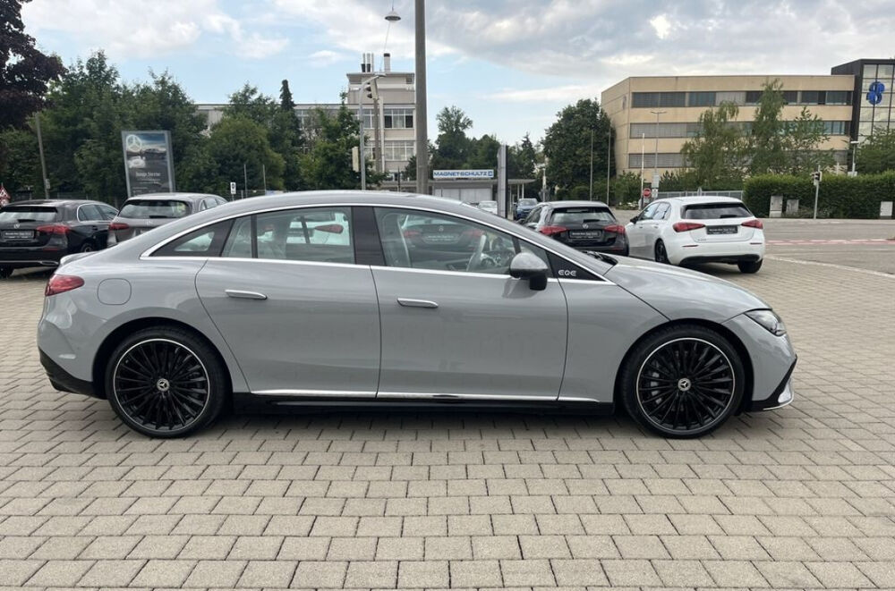 EQE 300 AMG Line 2023 occasion 85600 Montaigu