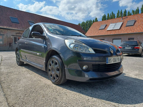 Renault clio iii (1.2 16V 75ch SPORT/ECHPSPORT/DISTRIBNEU