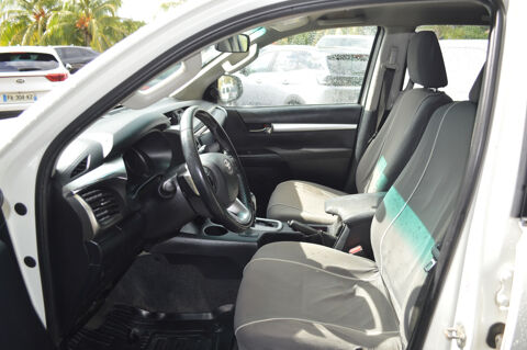 Hilux HILUX DBLE CAB 4WD 2.4L 150 D-4D LOUNGE 2016 occasion 97122 Baie-Mahault