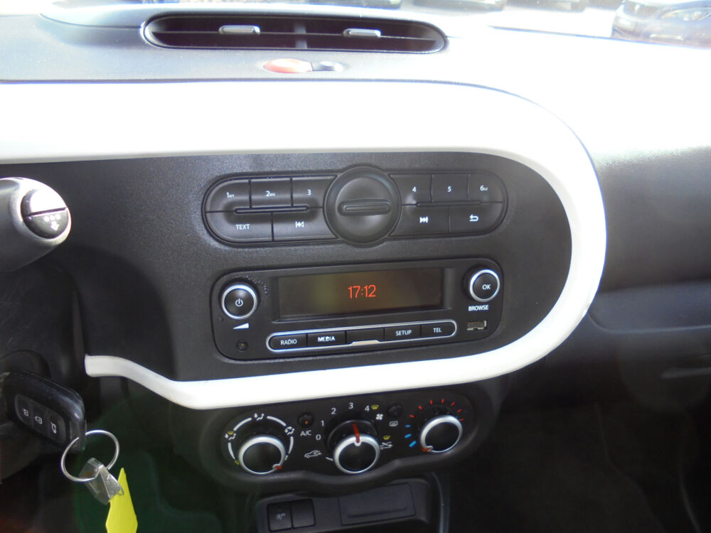 Twingo III 1.0 SCe 75 Zen 2019 occasion 30200 Bagnols-sur-C&egrave;ze