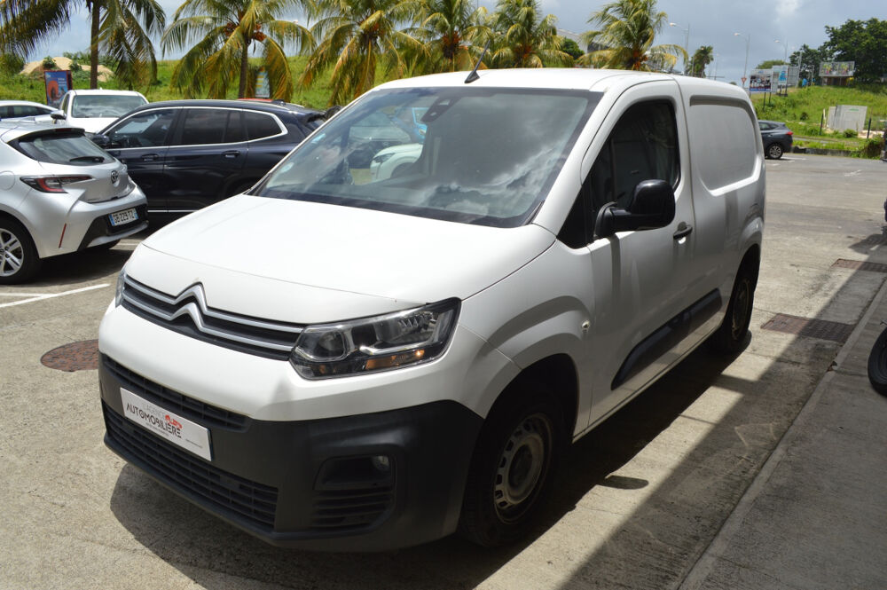 Berlingo BERLINGO VAN BLUEHDI 100 S et S BVM6 2022 occasion 97122 Baie-Mahault