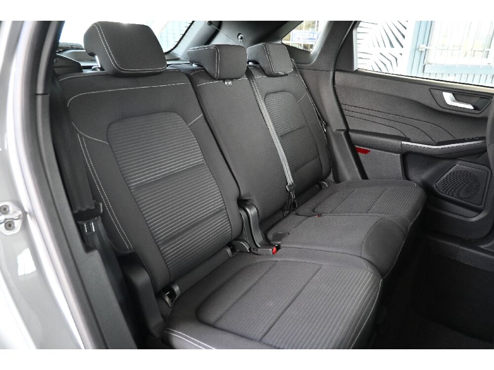Kuga 2.5 Duratec 225 ch PHEV Powershift Titanium 2023 occasion 63800 Cournon-d'Auvergne