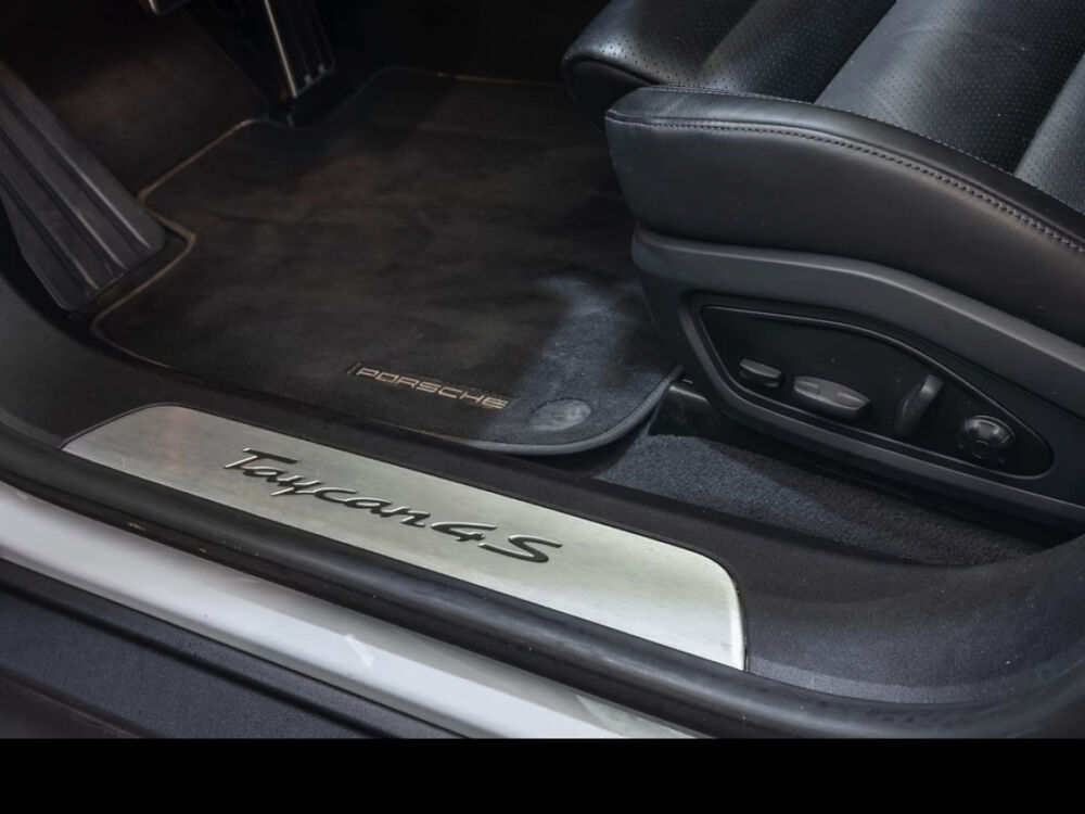 Taycan 598 ch GTS Sport Turismo 2024 occasion 85600 Montaigu