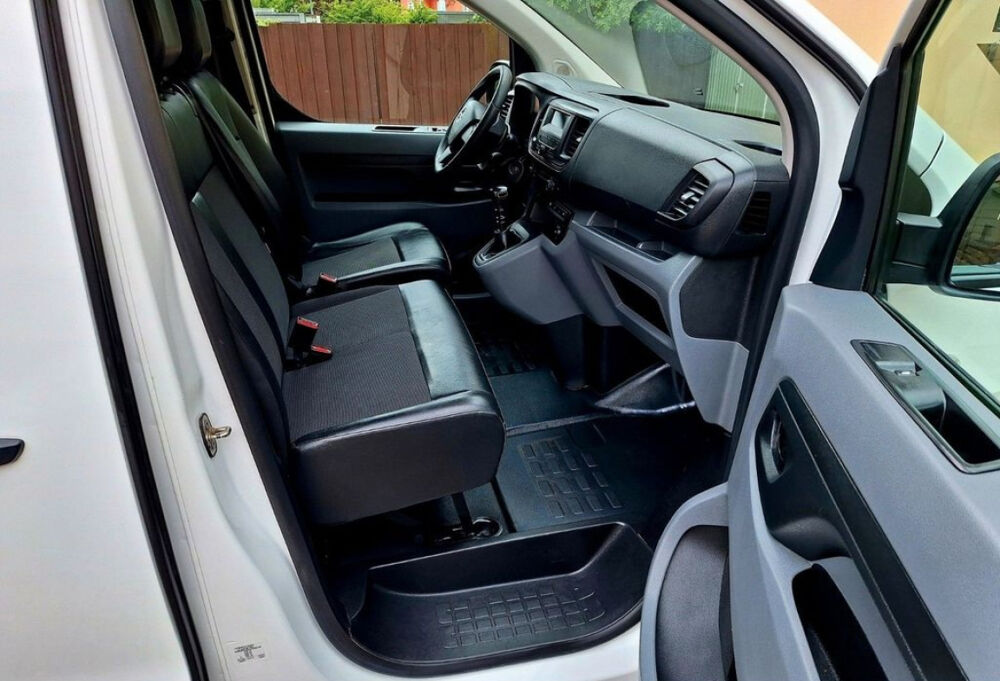 Vivaro VIVARO L2h1 1.5 DIESEL 120 CH 2019 occasion 85600 Montaigu