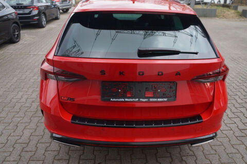 Octavia Combi 1.4 TSI PHEV iV 245 ch DSG6e RS 2021 occasion 85600 Montaigu