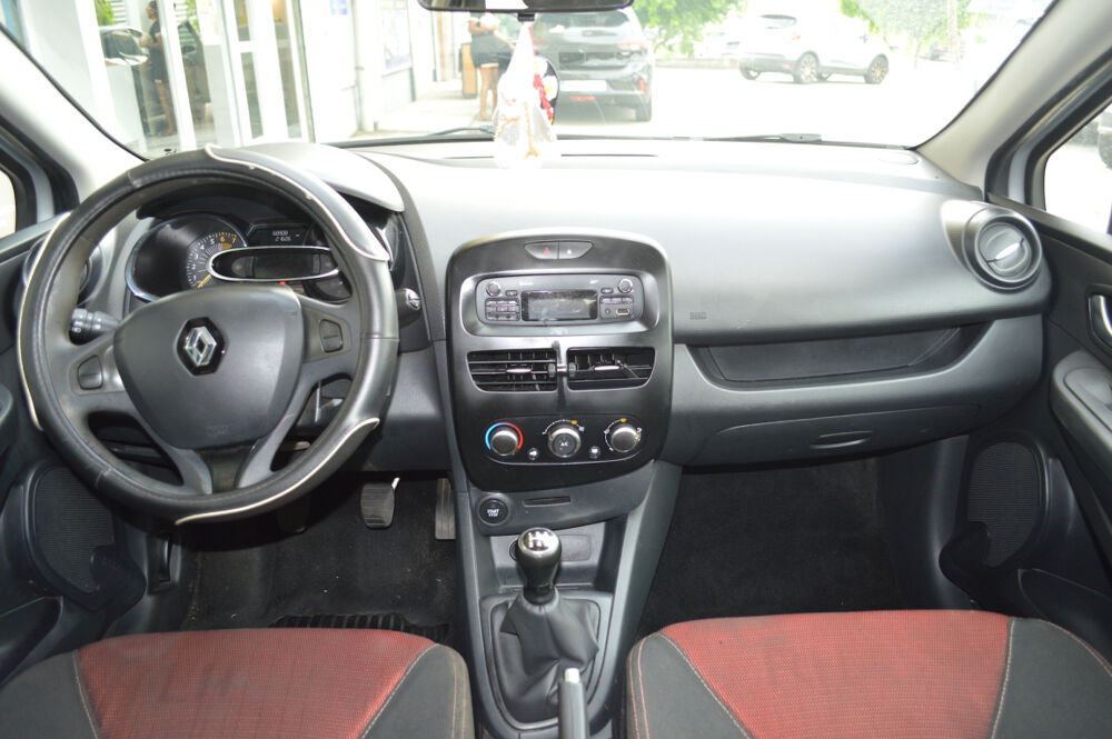 Clio III Clio IV 1.2 16V 75 Zen 2015 occasion 97122 Baie-Mahault