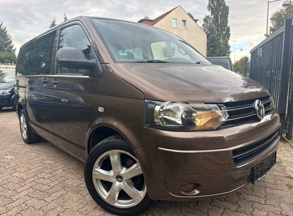 MULTIVAN 2.0 TDI 140 DSG7 2010 occasion 85600 Montaigu