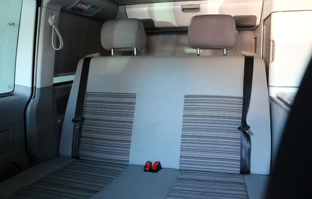 MULTIVAN California 2.0 TDI 140 Confortline DSG7 2013 occasion 85600 Montaigu