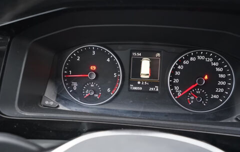 MULTIVAN Multivan 2.0 TDI 150 Generation Six 2016 occasion 85600 Montaigu