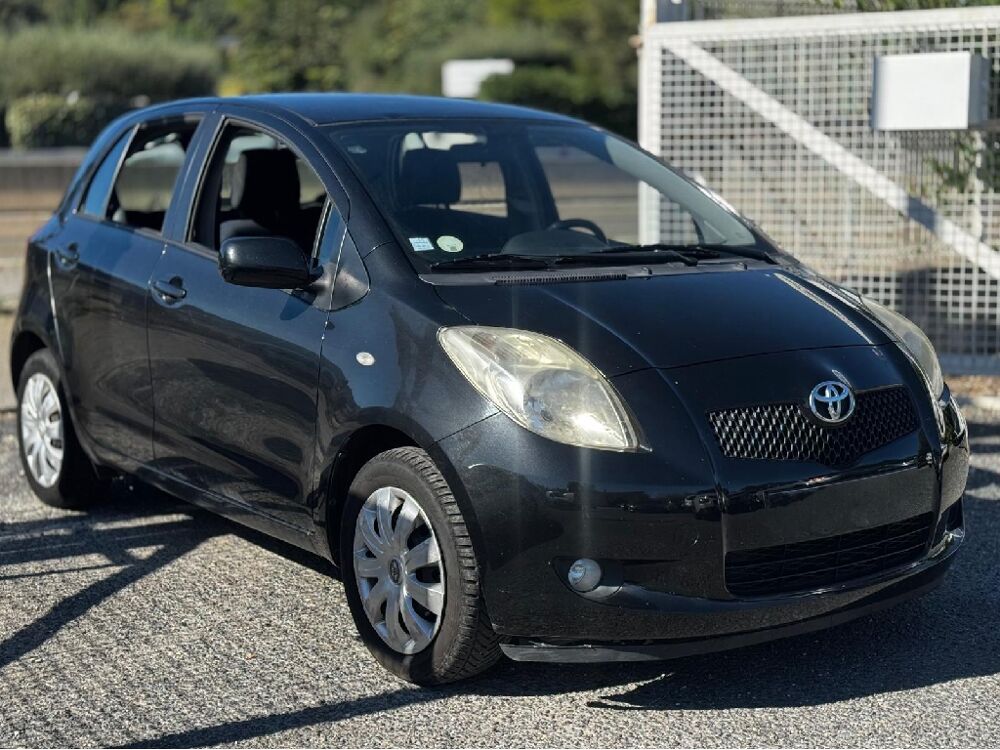 Yaris 1.3 VVT-i Luna Pack 2009 occasion 30320 Marguerittes