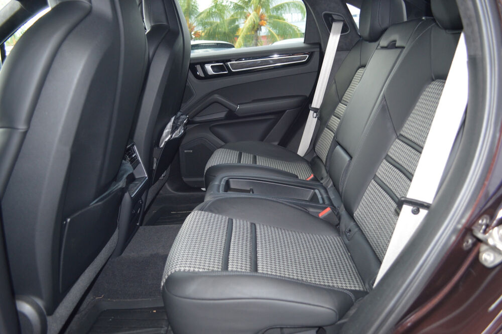 Cayenne Coupe E-Hybrid 3.0 V6 470 ch PACK GTS 2024 occasion 97122 Baie-Mahault