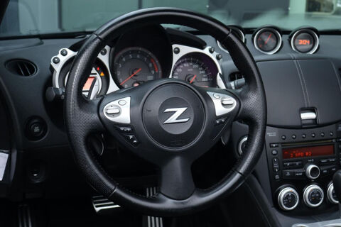 370 Z 370Z Roadster 3.7 V6 328 Pack 2011 A 2011 occasion 85600 Montaigu