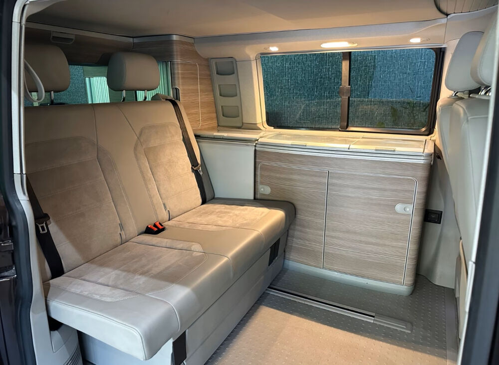 MULTIVAN California 2.0 TDI 150 4Motion coast 30 Years 2019 occasion 85600 Montaigu