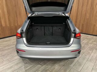 A3 30 TFSI 110ch CUIRCHAUF/CARPLAY/REGVIT/PAL/GPS/GAR12MOIS 2024 occasion 59280 Armenti&egrave;res