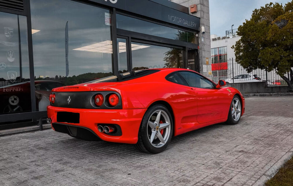 F360 Modena V8 F1 2002 occasion 85600 Montaigu