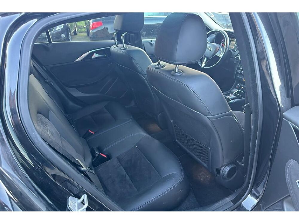 Q30 1.5d 109 7DCT Premium BVA 2017 occasion 95200 Sarcelles