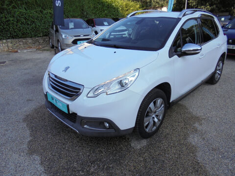 Peugeot 2008 (1.2 PureTech 110ch Allure)