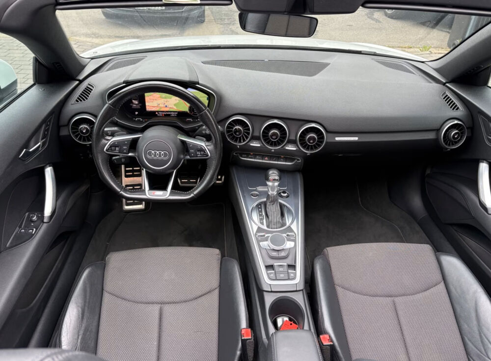 TT Roadster 2.0 TFSI 230 S tronic S line 2016 occasion 85600 Montaigu