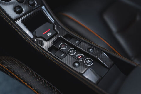 MP4-12C McLaren Spider MP4 12C V8 3.8 625 ch 2013 occasion 85600 Montaigu